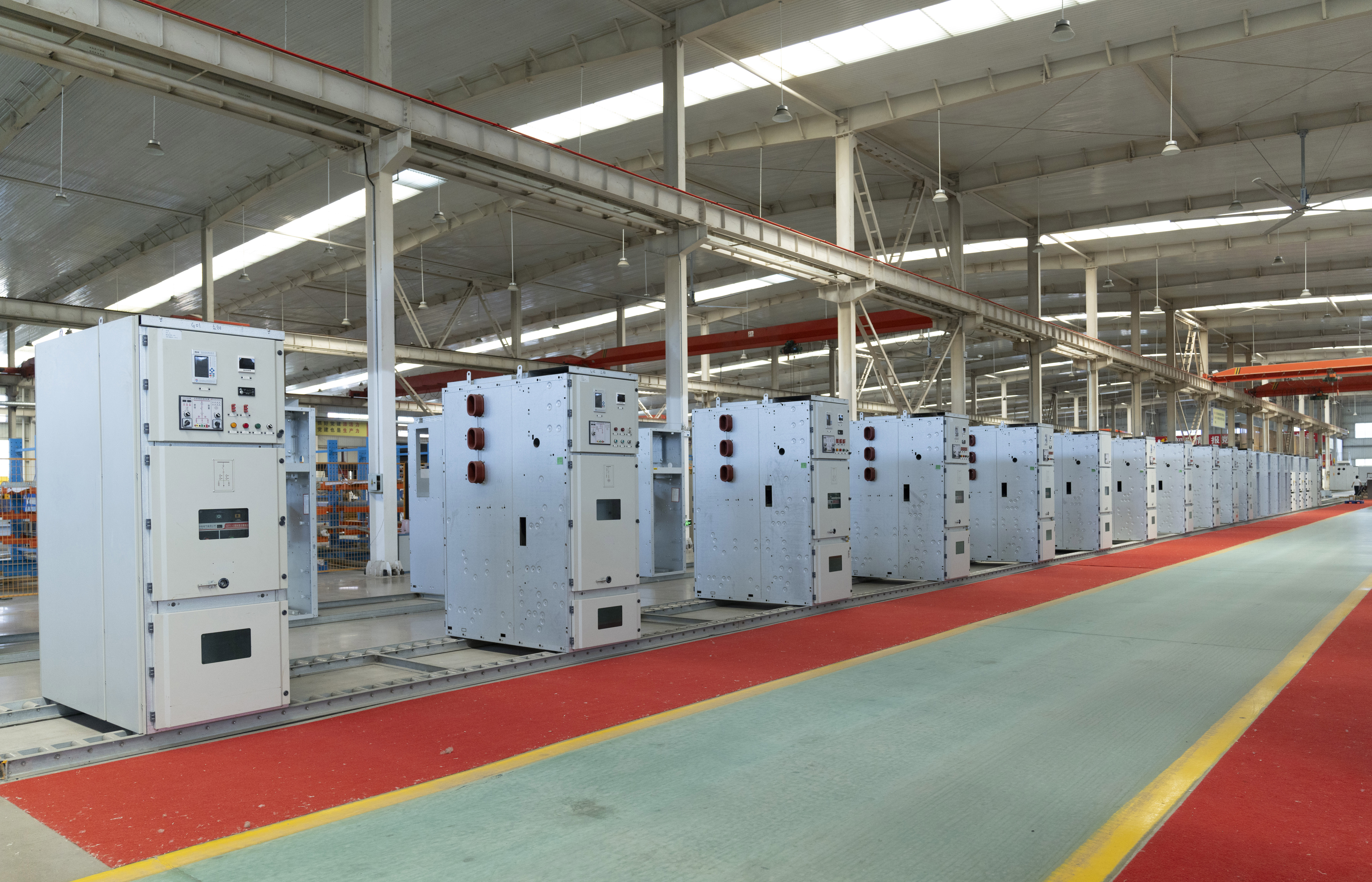 How to choose a manufacturer for high-quality air-insulated switch cabinets?